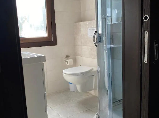 Zefir Nr 5 アパート ドンプキ