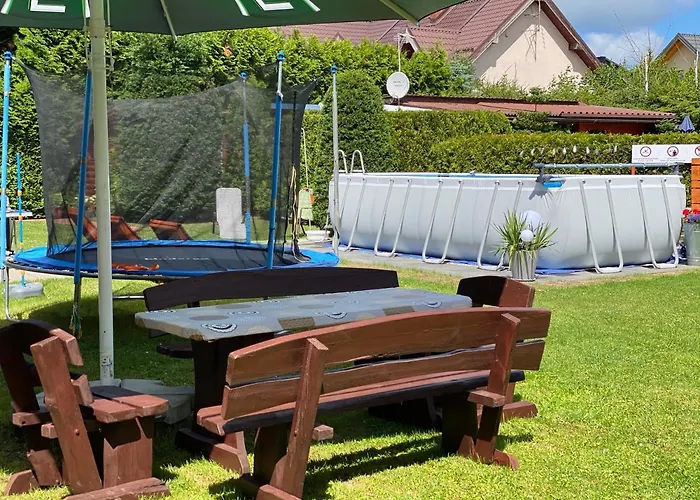 Zefir Nr 5 アパート ドンプキ